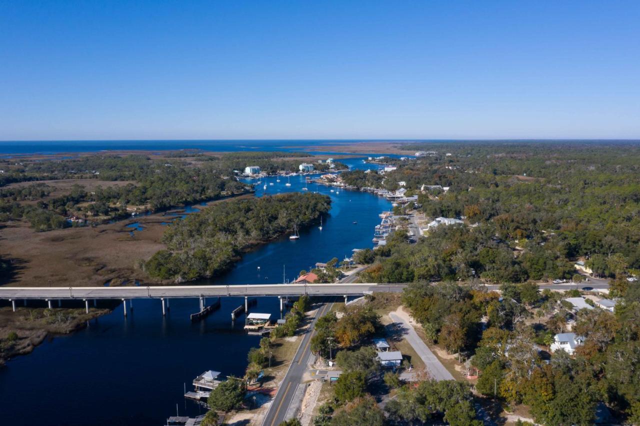 Steinhatchee River Inn And Marina Kültér fotó